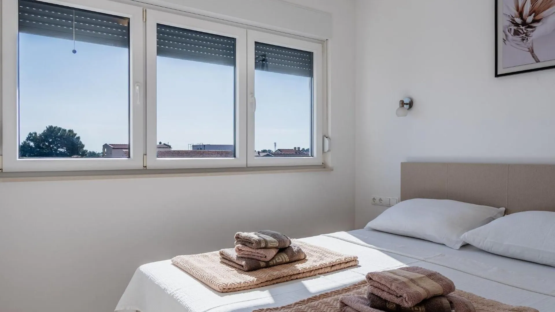 ויר Apartments Lacic 0*,