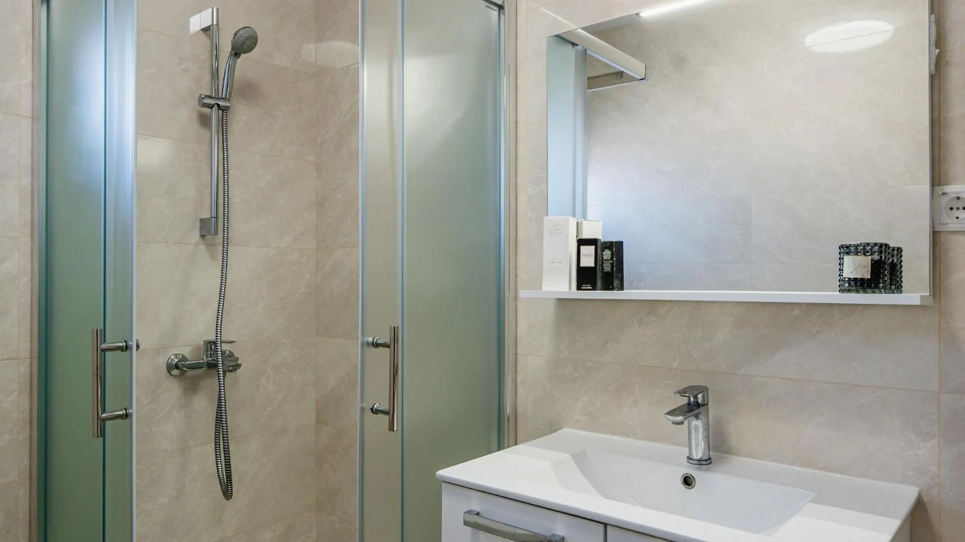 ויר Apartments Lacic